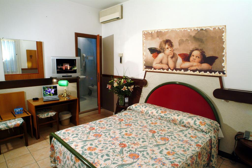 Hotel Roma Marghera Kültér fotó