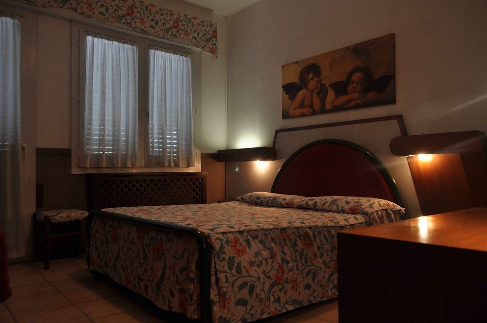 Hotel Roma Marghera Kültér fotó